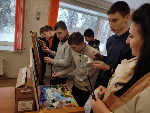 В школе-интернате при Николо-Шартомском монастыре открыли мемориальную доску в честь иеромонаха Дамаскина